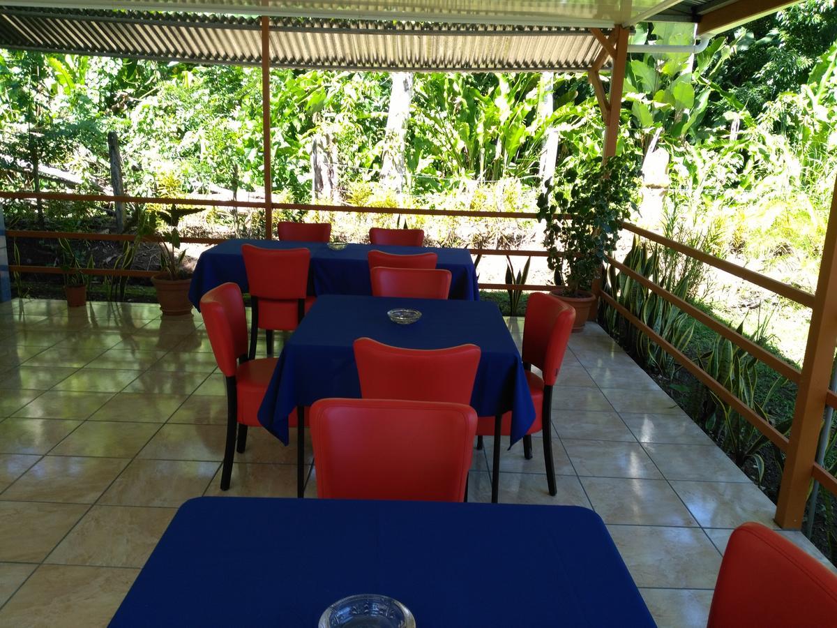 Puerto Vargas Lodge 까위따 외부 사진
